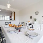 Villa Lemos By Hellovacations