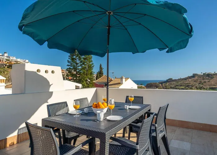 Lemos By Hellovacations *