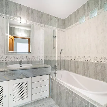 Lemos By Hellovacations Вилла Албуфейра