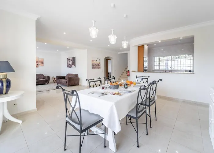 Lemos By Hellovacations Villa *