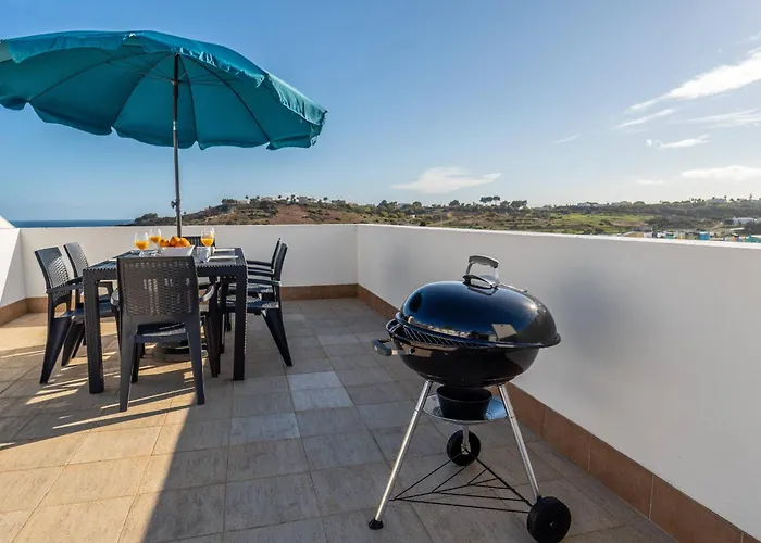 Villa Lemos By Hellovacations