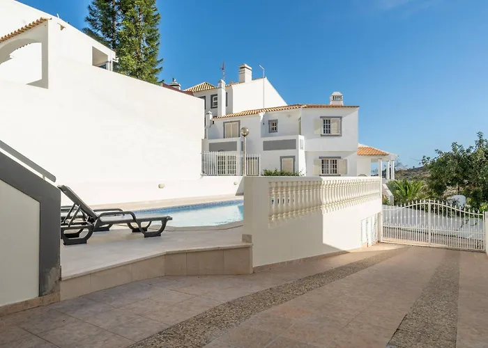 Villa Lemos By Hellovacations