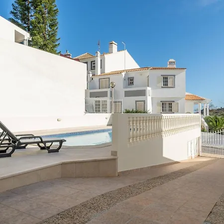 Villa Lemos By Hellovacations