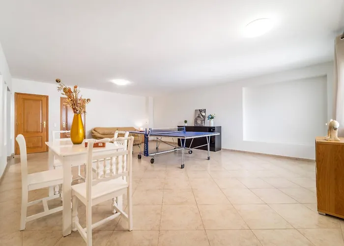 Lemos By Hellovacations